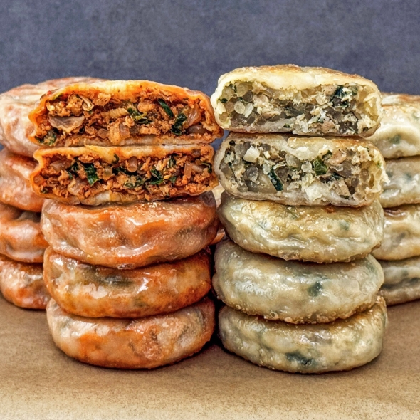 [귀빈정] 겉바속촉 왕 호떡만두 2종 (고기호떡/김치호떡 택일)