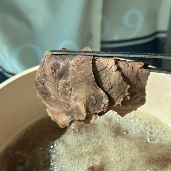 [공감식탁]한우 사골 맑은곰탕 밀키트 600g(1팩/3팩/5팩)