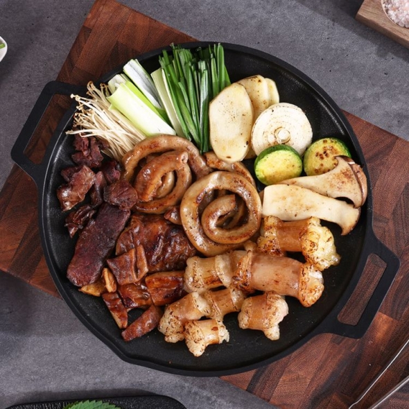 [하누리] 깊은 정성이 들어간 초벌 소곱창모둠 500g+참소스