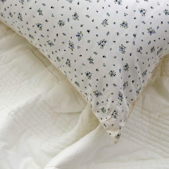 [Guy Laroche]  기라로쉬 일리 롱쿠션(솜포함)(아이보리)