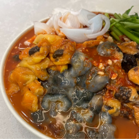 이순신수산 통영 해산 해녀가 채취한 제철 자연산 참 해삼 500g