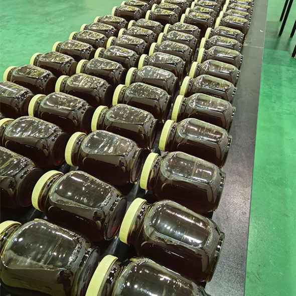 청정지역에서 재배된  국내산 사양벌꿀