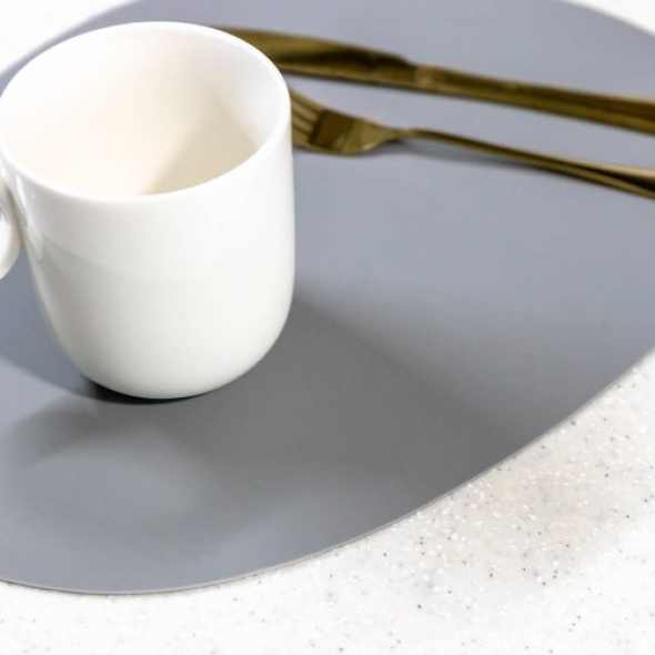 [만원의행복] 실리콘 조약돌 테이블매트