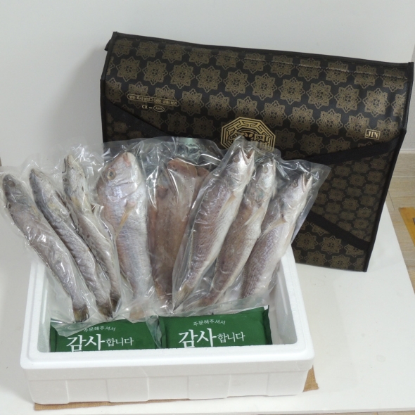 삼천포 용궁수산시장 반건조 생선 제수용SET3(돔1+서대6+민어1+부세조기3)