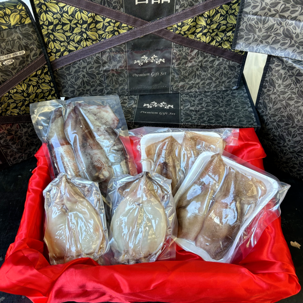 [명절선물SET-3] 국산오징어4미+반건조오징어10미+손질통오징어4미