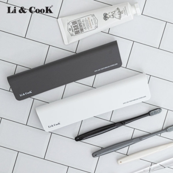 리앤쿡 UV-C 휴대용 칫솔살균기 C타입 충전 휴대용 케이스 일체형