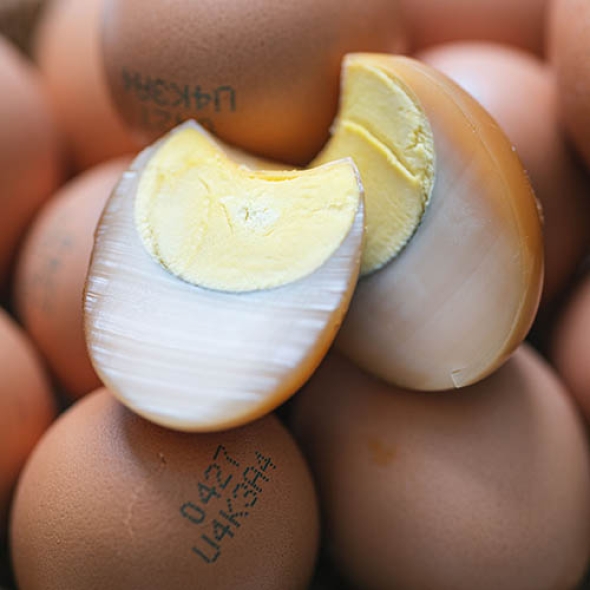 [신한카드 할인] [흙이음] 구운계란 대란 1판 30구+깨소금 (구운 후 38G 내외)