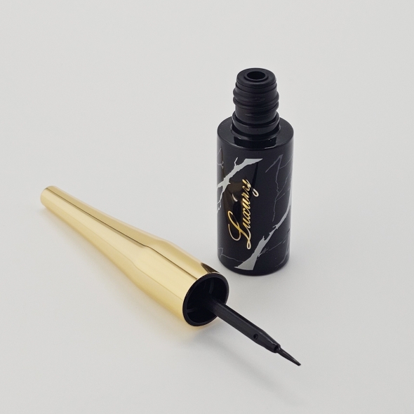 입큰 럭셔리 다이아몬드 인 아이라이너 EX 다이아몬드 블랙