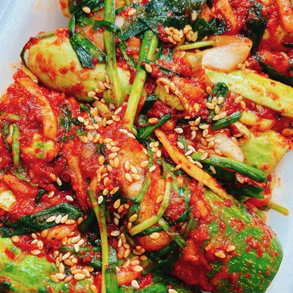 [신한카드 할인] 순수한반찬] 맛깔스런 김치 골라담기