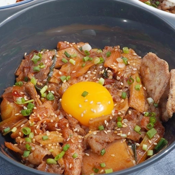 [단짠예찬] 한끼 우삼겹 마라샹궈덮밥(밥제외) 3팩/5팩/10팩(팩당 250g)