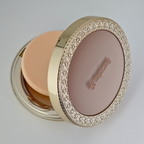 수려한 연 퍼펙트 메이크업