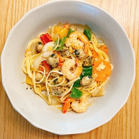 순수한반찬] [캠핑]  이모카세 세트 (크림새우가리비버터구이,오돌뼈볶음,짬뽕탕,맛살전)