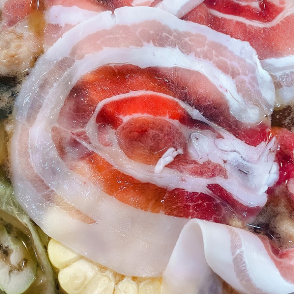 [프리미엄] 듀록 흑돼지_눈꽃삼겹살 [500g/800g] [1팩-2팩]