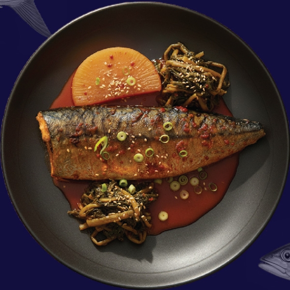 [단짠예찬] 오션쉐프 화덕에 구운 순살 고등어 시래기 무조림 2팩/3팩/5팩 (팩당330g)