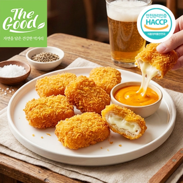 [더굿푸드] 갓튀겨나온 위대한 치즈크런치치킨 6조각 330g, 소스 1팩 40g 구성