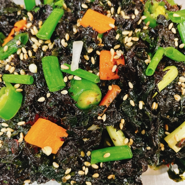 [만원의 행복] 순수한반찬] 무침 반찬 골라담기