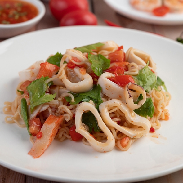 하남 맛집 캠핑 집들이 5분 원팩 매콤 달콤 밥도둑 오징어 볶음 비빔면 580g 1-2 인분