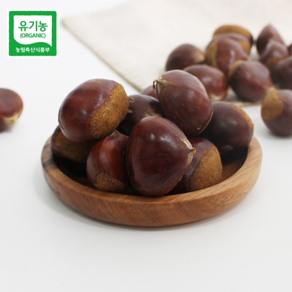26년산 부여농부의 유기농 밤 1kg (특대 / 대) 유기농밤 산밤 약밤 부여알밤 부여밤
