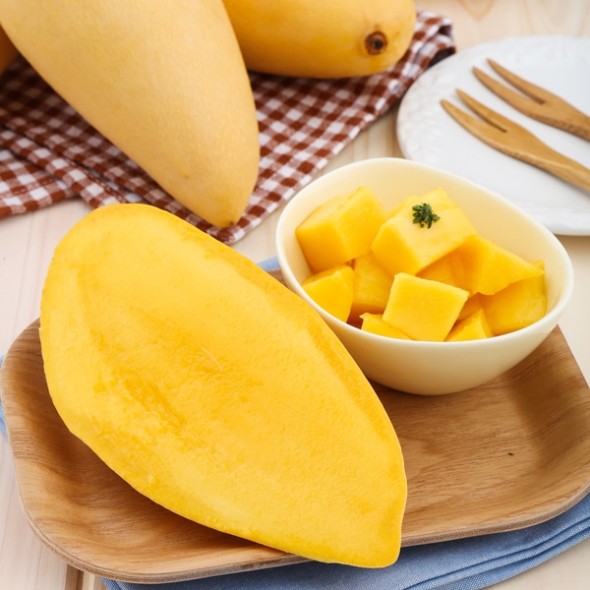 [자연속애] 태국 남독마이 골드망고 2kg(6-7과) / 2kg(4-5과)