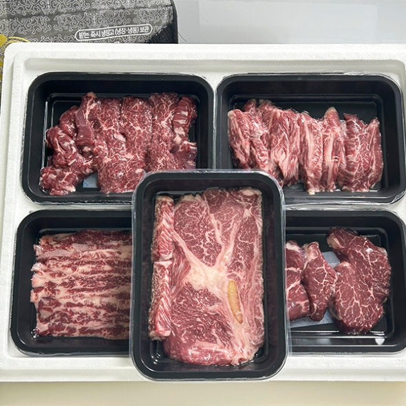 [농장직영] 1+등급 한우 암소 믿을겸한우 명절 선물세트 600g 900g 1.2kg 1.5kg