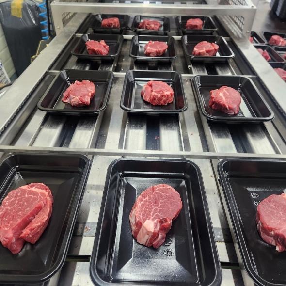 스테이크 국내산 육우 1등급 소고기 안심 채끝 등심 150g 200g 스테이크 구이용 