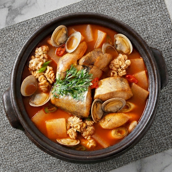 [단짠예찬] 오션쉐프 한가득 해물 동태탕 1팩/2팩/3팩/5팩 (팩당800g/소스100g동봉)