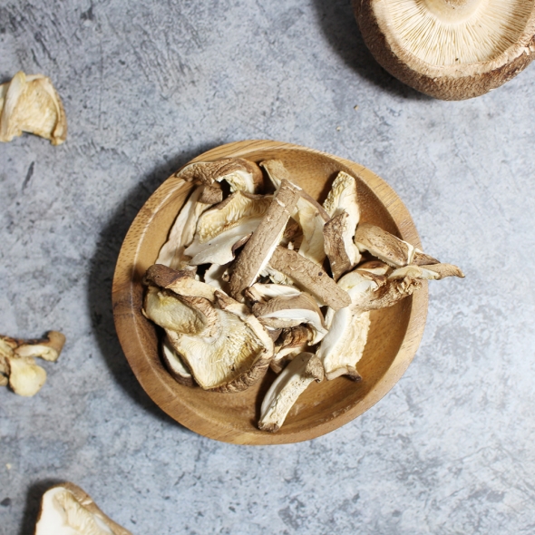 예산청년농부의 국내산 무농약 건 표고버섯 슬라이스 200g