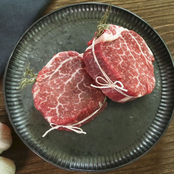 [바라봄] 국내산 1등급 소고기 (등심/안심/채끝) 스테이크 400g/600