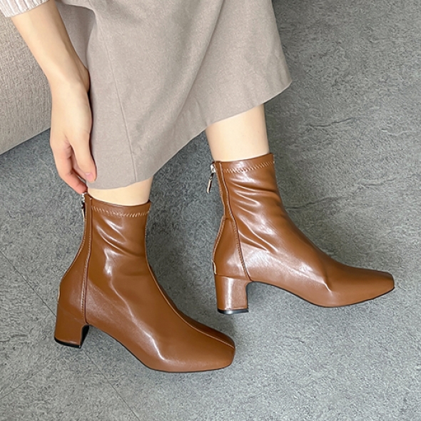 사각코 캐주얼 데일리 뒷지퍼 앵클부츠 5cm 미들힐