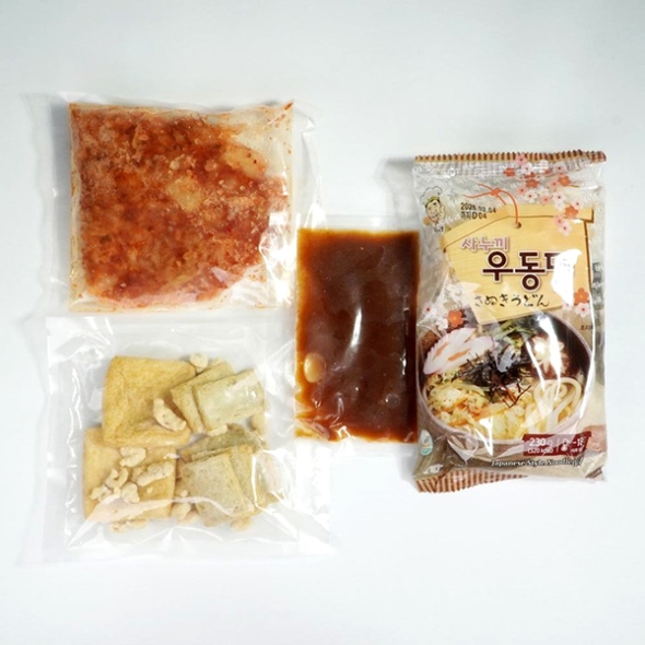 [단짠예찬] 사누끼 김치우동 밀키트 3/5/7/10팩 (팩당450g/면+소스+토핑 포함)
