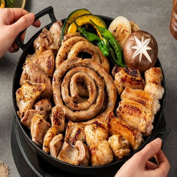 [메이플] 소곱창 모둠 세트 700g(곱창210g+대창200g+막창200g+소스 30g x 3개)