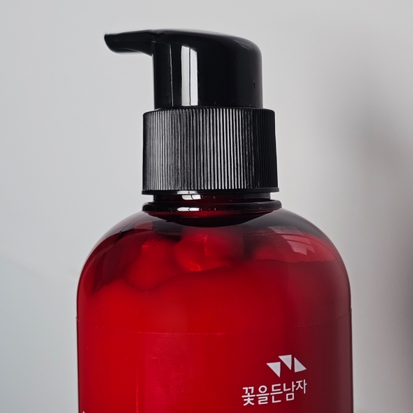 꽃을든남자 레드플로 동백 헤어 에멀젼 에센스 500ml 모발영양 보습