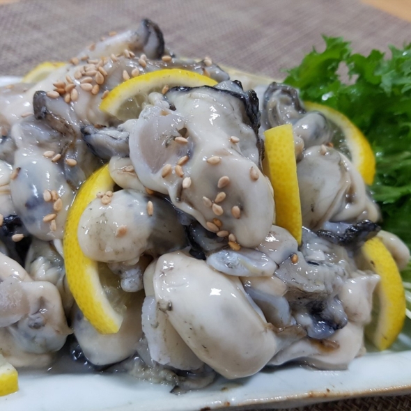 통영 제철 굴 햇굴 생굴 1kg