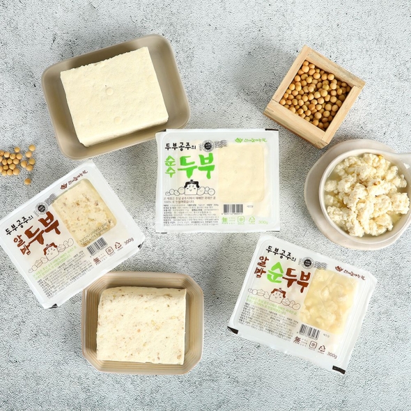 공주농부의 수제 콩두부 1.1kg (순수두부500g+알밤두부300g+알밤순두부300g) 직접농사지은 콩