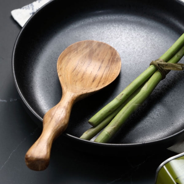 [만원의행복] 홈스토리 프리미엄 원목티크 웨이브 손잡이주걱