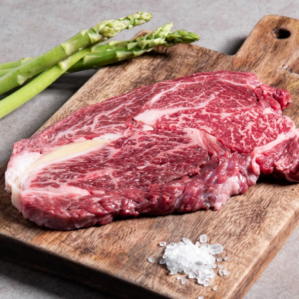 [이천축협] 임금님표 이천한우 등심 300g 1등급 무항생제