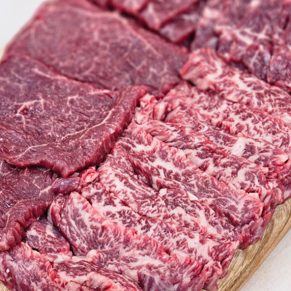 [청년미트] 1++등급 투뿔 한우 특수부위모듬 750g (앞치마살+업진안살+삼각살+설깃살+보섭살)