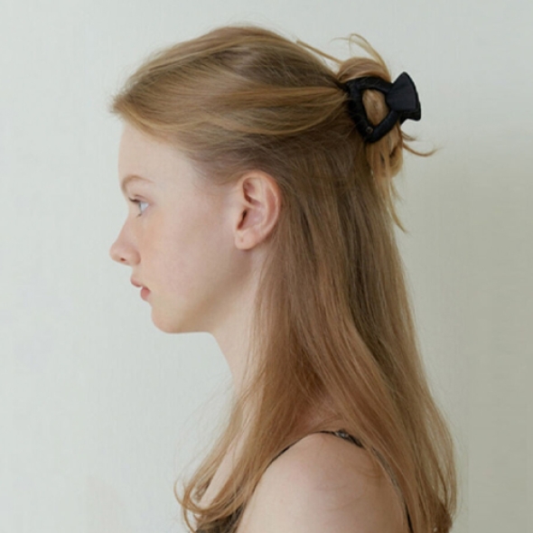 카인더베이비 블랙 큐빅 포인트 헤어클로