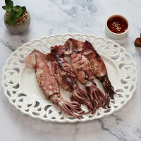 [총알오징어] 원양산 통찜용 오징어 1kg [7~13마리][냉동]