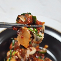 [만원의 행복] 신선함 그대로  통영 생굴무침(푸)