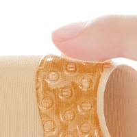 [신한카드 할인] 지알비 볼륨업 스킨핏 접착형 누브라