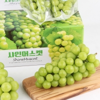 [명절브팜] 빛나는 샤인머스켓 고당도 2kg 선물세트 선물용