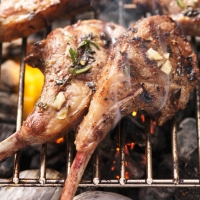 [고기집 짚불장] 허브로 숙성한 양갈비 램 숄더랙 400g(쯔란소스 증정)