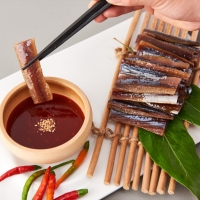 [동방유통] 포항구룡포 손질 꽁치 과메기 1팩/2팩/3팩 (팩당200g/초고추장40g증정)