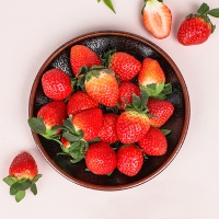 [백억] 과즙 가득 논산 설향딸기 350g/700g