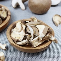 예산청년농부의 국내산 무농약 건 표고버섯 슬라이스 200g