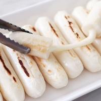 통 모짜렐라구워 찹쌀가래떡