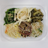 [만원의 행복] 순수한반찬] 나물 반찬 골라담기