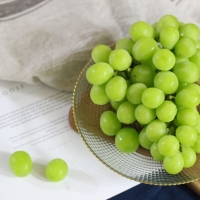 [명절브팜] 빛나는 샤인머스켓 고당도 2kg 선물세트 선물용