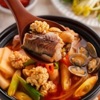 [단짠예찬] 오션쉐프 한가득 해물 동태탕 1팩/2팩/3팩/5팩 (팩당800g/소스100g동봉)